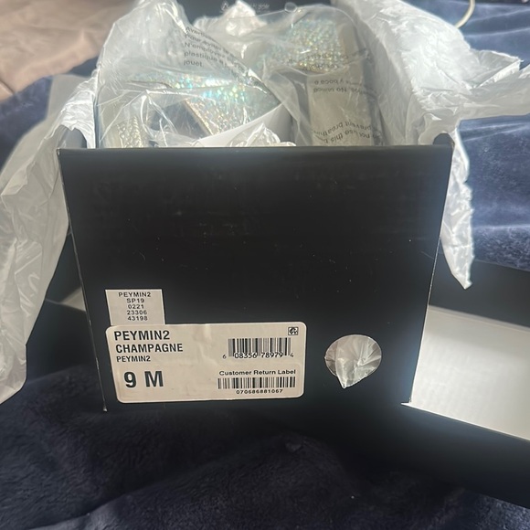 INC International Concepts White Sandals with Rhinestones - Picture 9 of 10